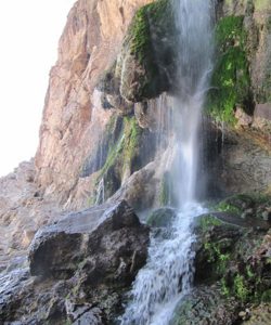 آبشار شاهلولاک چرمهین